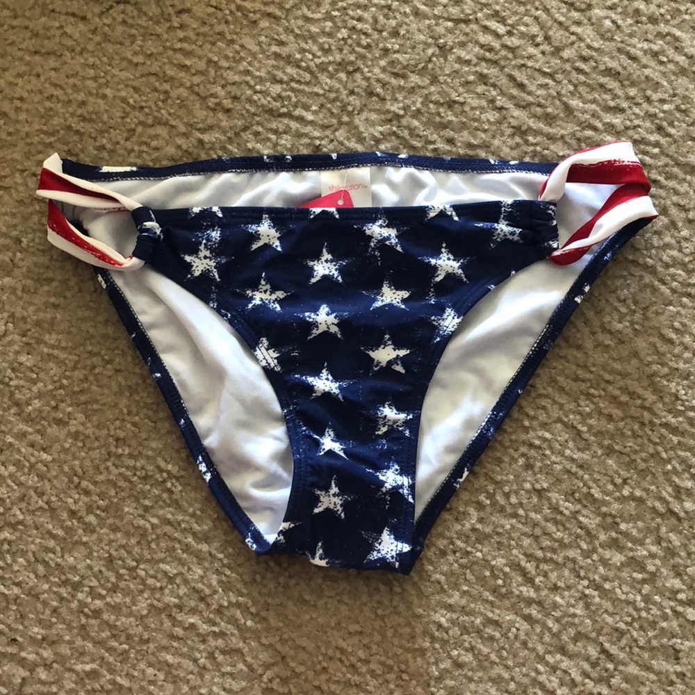 NWT! Patriotic bikini bottom